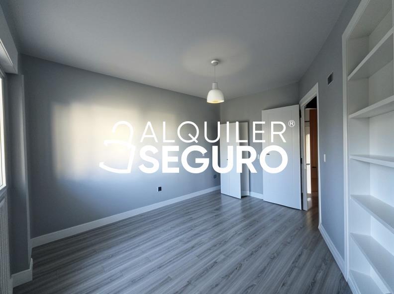 Inmueble en Calle Daniel Jimenez , MADRID