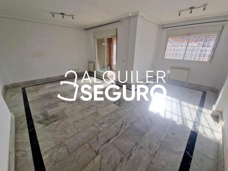 Inmueble en Calle Fuentes Nuevas, MADRID