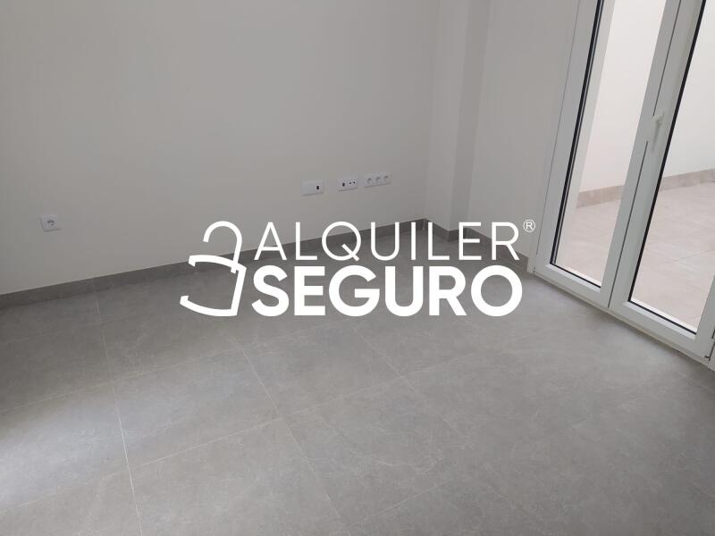 Piso en Avenida María Auxiliadora, SEVILLA SEVILLA