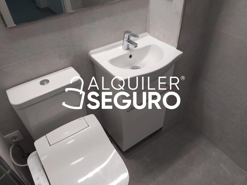Piso en Avenida María Auxiliadora, SEVILLA SEVILLA