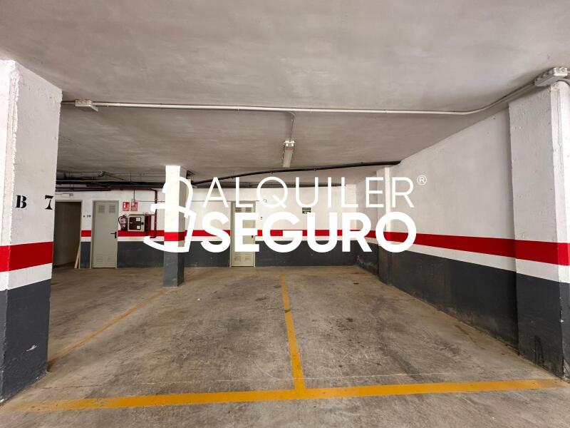 Piso en Avenida 16, CHIVA VALENCIA
