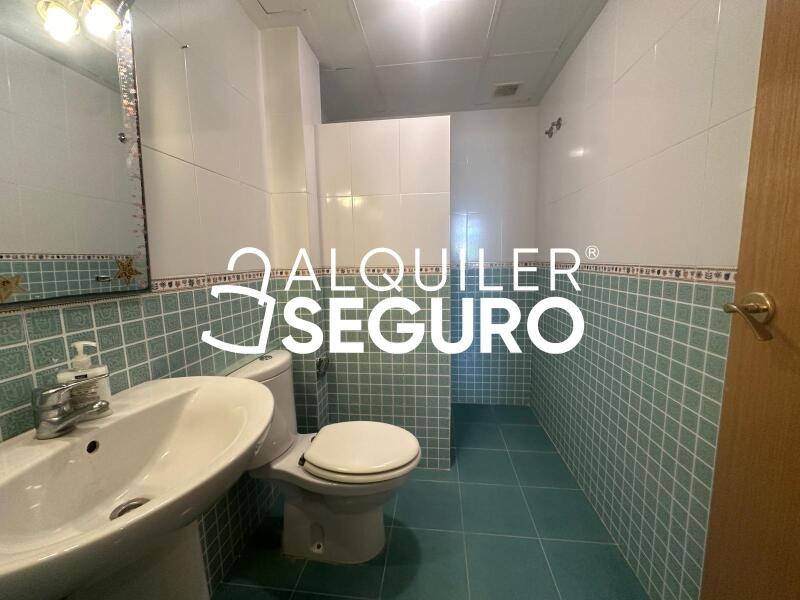 Piso en Avenida 16, CHIVA VALENCIA