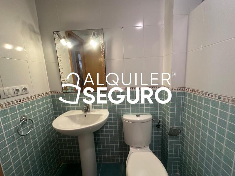 Piso en Avenida 16, CHIVA VALENCIA
