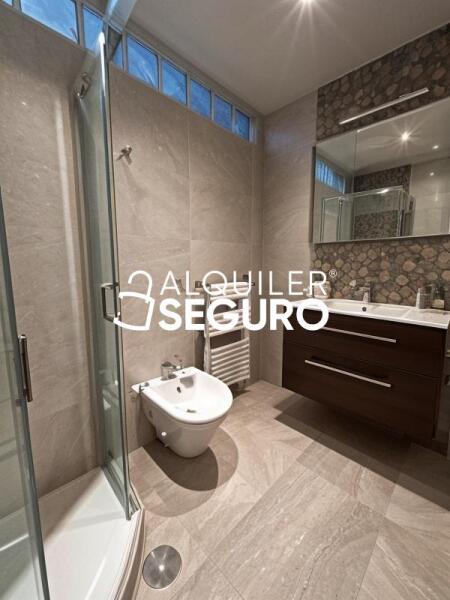 Piso en Calle Obispo Hurtado , GRANADA GRANADA