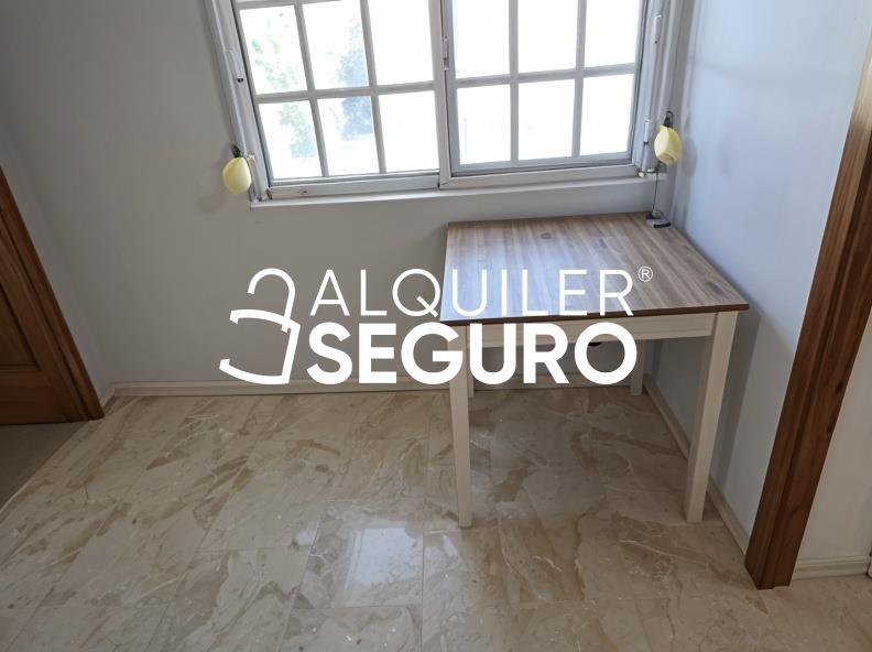 Piso en Calle Bda. Felipe II, SEVILLA SEVILLA