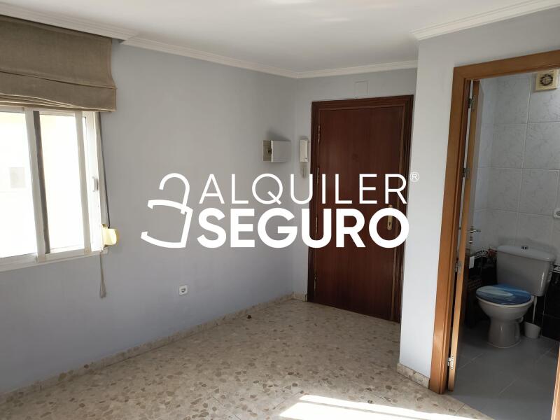 Piso en Calle Bda. Felipe II, SEVILLA SEVILLA