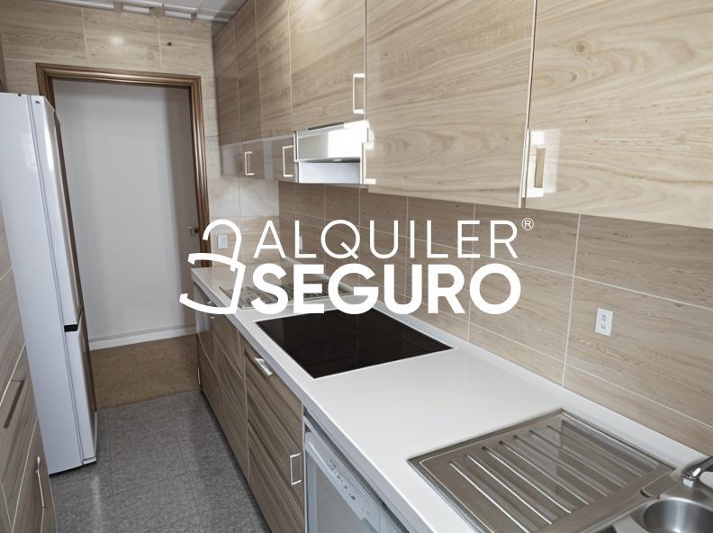 Inmueble en Calle Puerto de Piedrafita, SEVILLA