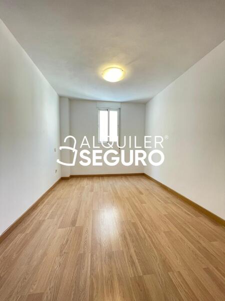 Piso en Calle Encajeras , MADRID MADRID