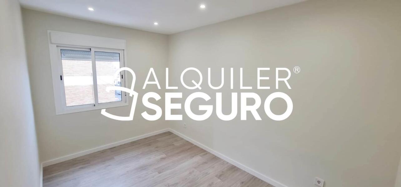 Piso en Calle Jacinto Benavente, AYAMONTE HUELVA