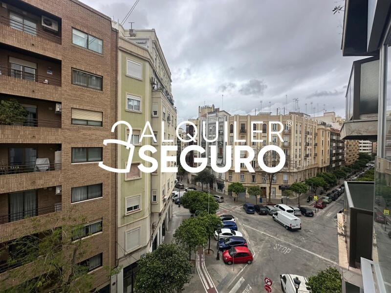 Piso en Calle Doctor Vila Barberá, VALENCIA VALENCIA