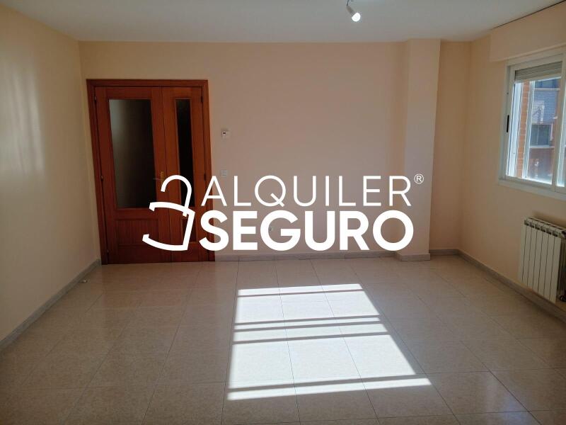 Piso en Calle Cañada Real de Soria, LA CISTÉRNIGA VALLADOLID