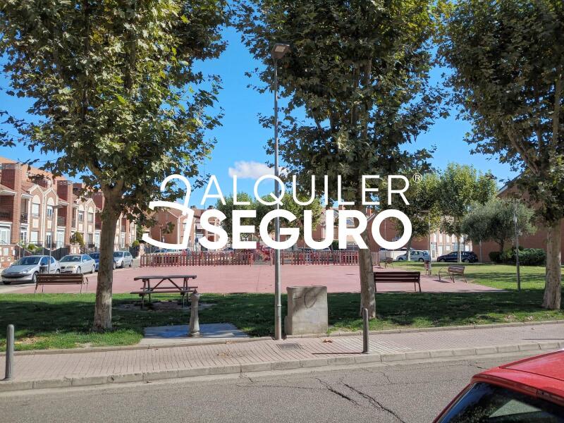 Piso en Calle Cañada Real de Soria, LA CISTÉRNIGA VALLADOLID