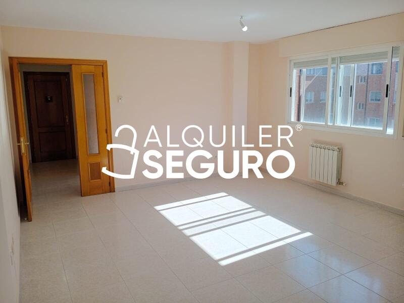 Piso en Calle Cañada Real de Soria, LA CISTÉRNIGA VALLADOLID
