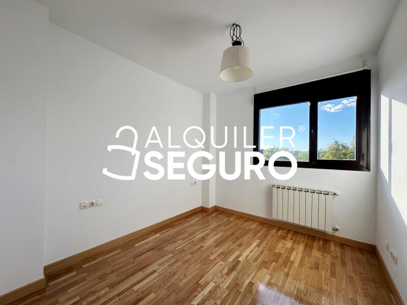 Piso en Calle Isaac Albeniz, POZUELO DE ALARCÓN MADRID
