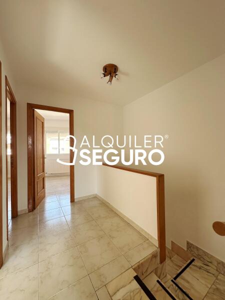 Piso en Calle Guadarrama, COLMENAREJO MADRID