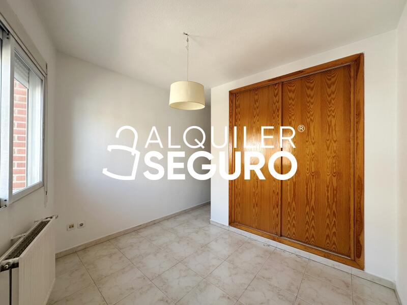 Piso en Calle Guadarrama, COLMENAREJO MADRID
