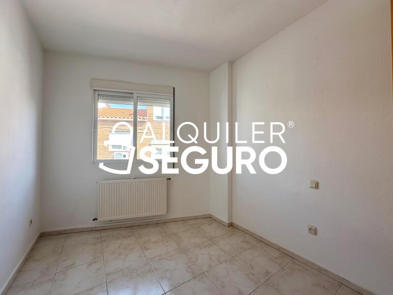 Piso en Calle Guadarrama, COLMENAREJO MADRID