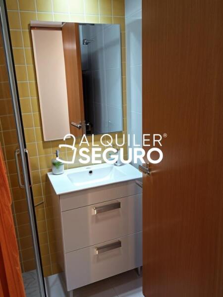 Piso en Calle Rosalía de Castro, BURGOS BURGOS