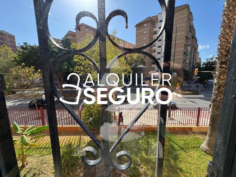 Piso en Avenida Europa , MÁLAGA MÁLAGA