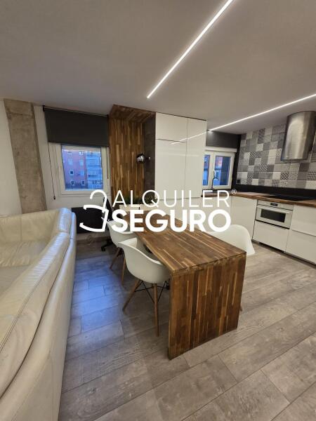 Piso en Calle Grupo Sagarminaga, BILBAO VIZCAYA-BIZKAIA