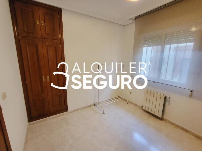 Piso en Calle Jose Juan Aracil, VILLAMANTA MADRID