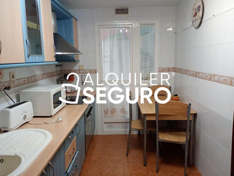 Piso en Calle Heroe de Sostoa, MÁLAGA MÁLAGA