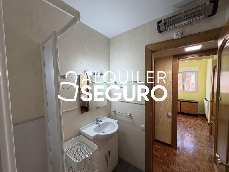 Piso en Calle Serranillos , GETAFE MADRID