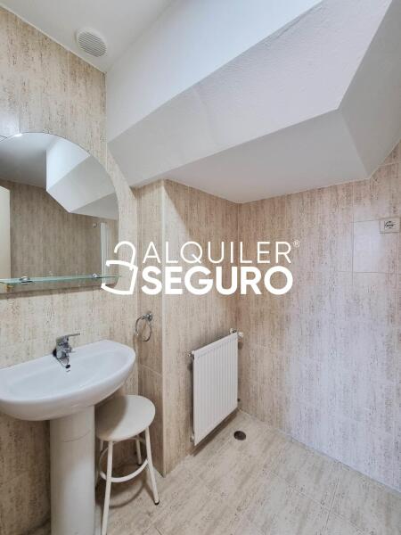 Piso en Travesia de la Cerca, LOS MOLINOS MADRID