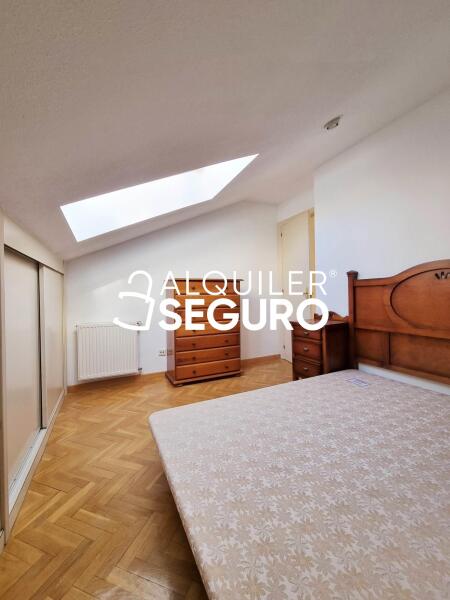Piso en Travesia de la Cerca, LOS MOLINOS MADRID
