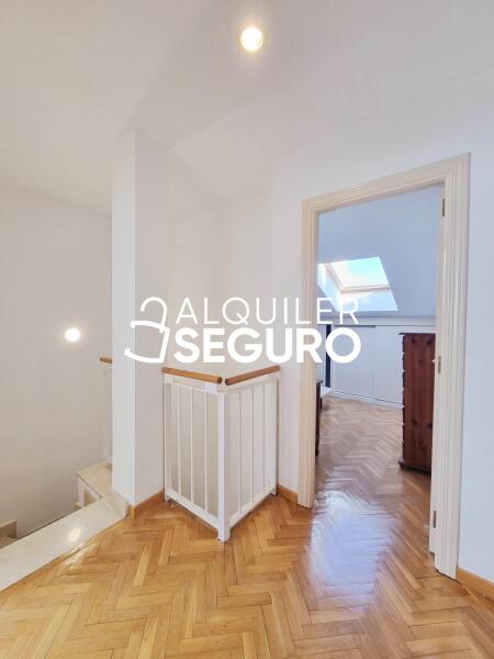 Piso en Travesia de la Cerca, LOS MOLINOS MADRID