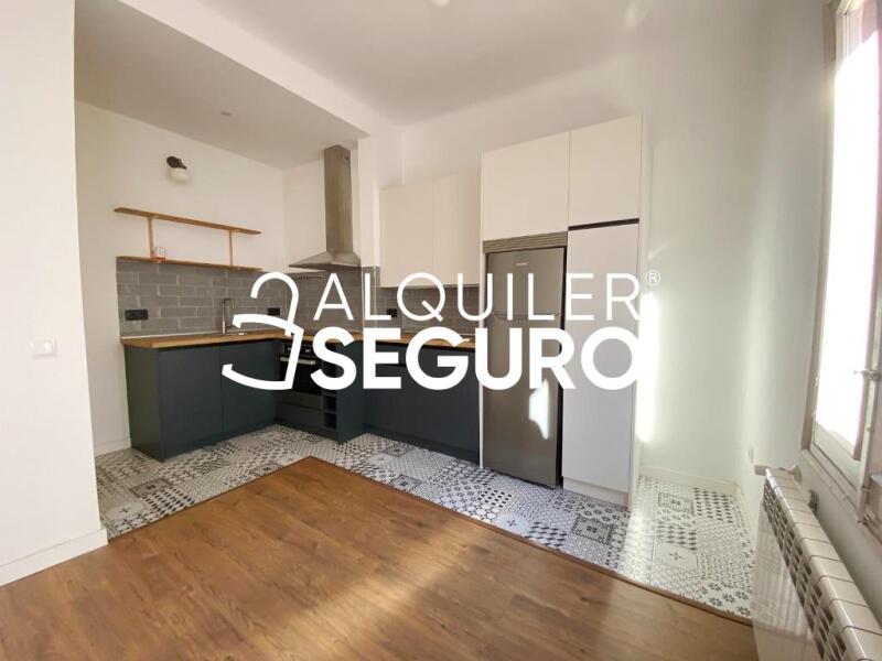 Inmueble en Calle santa julia , MADRID