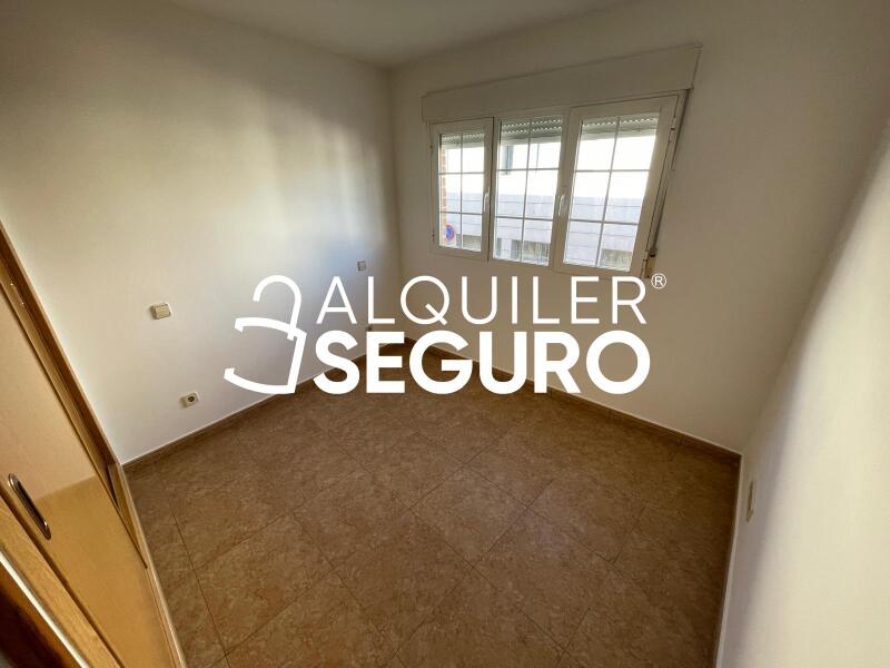 Piso en Calle Almendralejos, FUENTE EL SAZ DE JARAMA MADRID