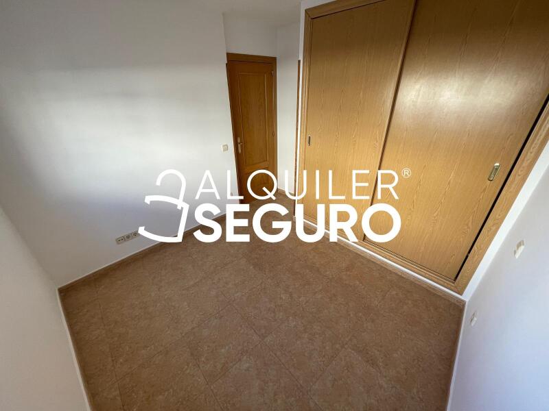 Piso en Calle Almendralejos, FUENTE EL SAZ DE JARAMA MADRID