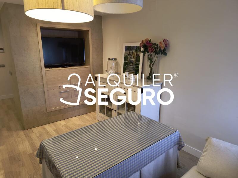 Piso en Avenida Alcalde Luis Uruñuela , SEVILLA SEVILLA