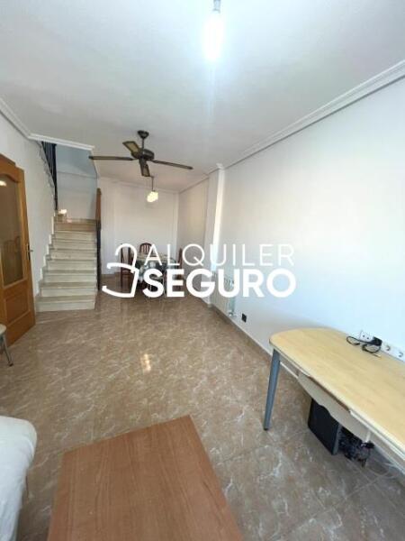 Piso en Calle De Aragon, LEGANÉS MADRID
