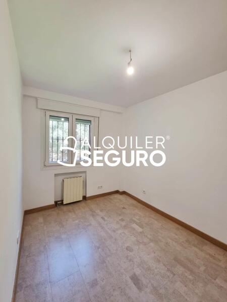 Piso en Calle Molino de la Navata, GALAPAGAR MADRID