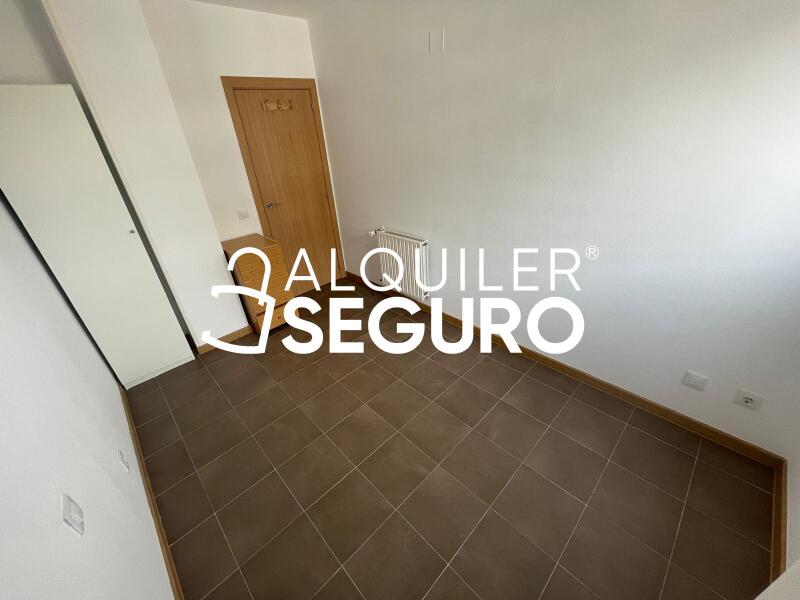 Piso en Avenida de Castilla y León, TRES CANTOS MADRID
