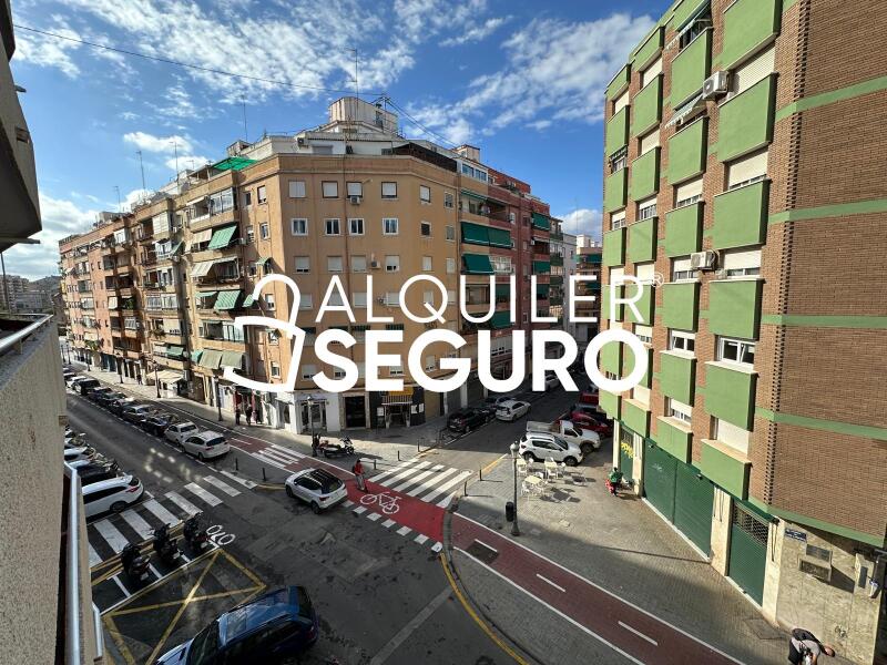 Piso en Calle Luis Lamarca, VALENCIA VALENCIA