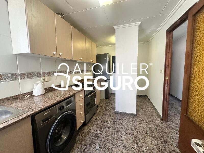 Piso en Calle DR Sanchis Bergón, VALENCIA VALENCIA