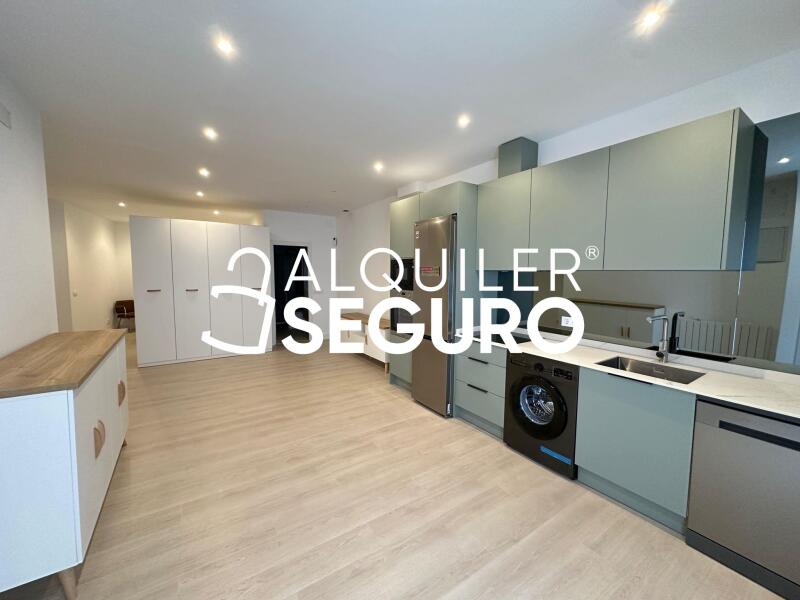 Inmueble en Calle Villajimena, MADRID