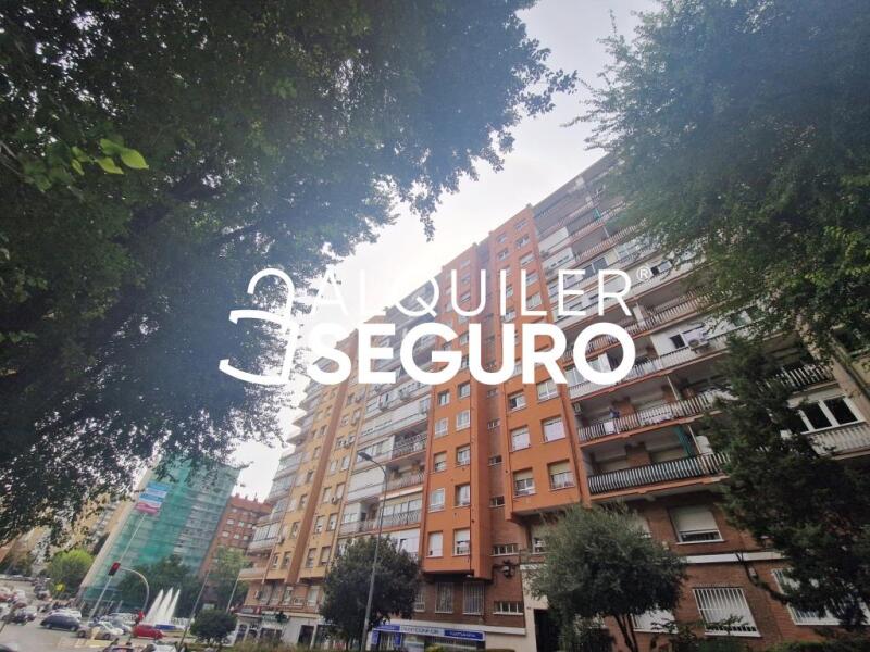 Inmueble en Calle de Ricardo Ortiz, MADRID