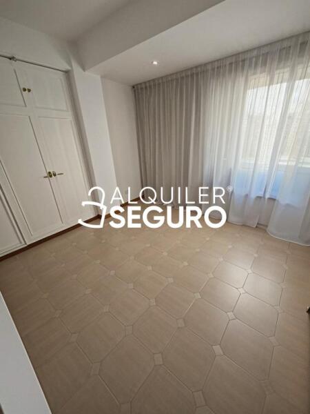 Piso en Calle de Mauricio Ravel , MADRID MADRID