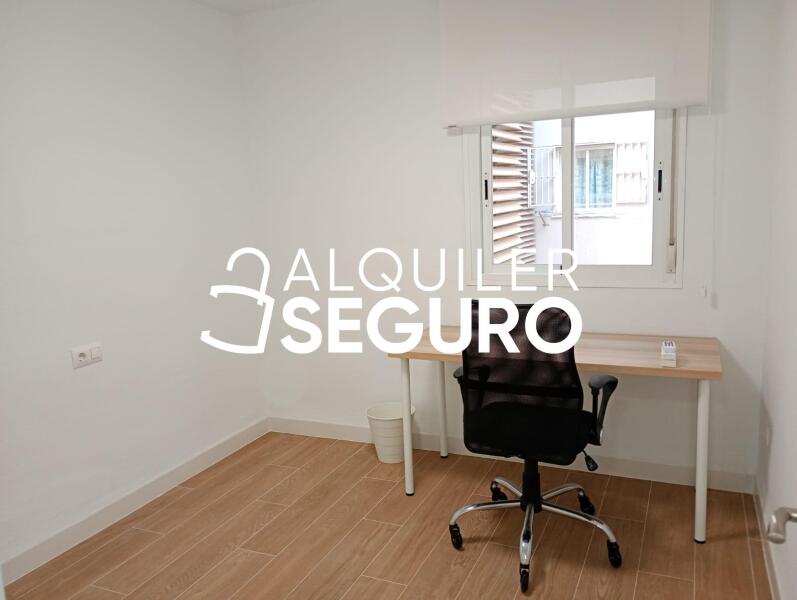 Piso en Calle Bela Bartok, MÁLAGA MÁLAGA