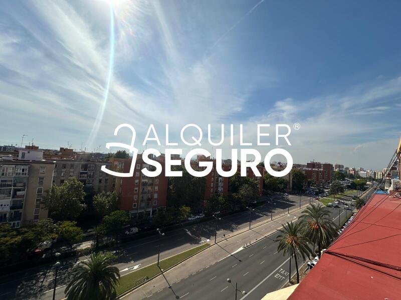 Piso en Avenida del Cid, VALENCIA VALENCIA