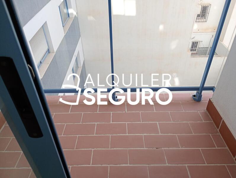 Piso en Calle Montes de oca, MÁLAGA MÁLAGA