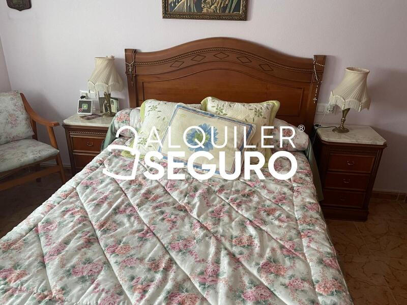 Piso en Calle Juan Carlos I, PEDRO MUÑOZ CIUDAD REAL