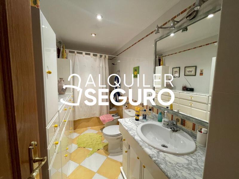 Piso en Calle Juan Carlos I, PEDRO MUÑOZ CIUDAD REAL