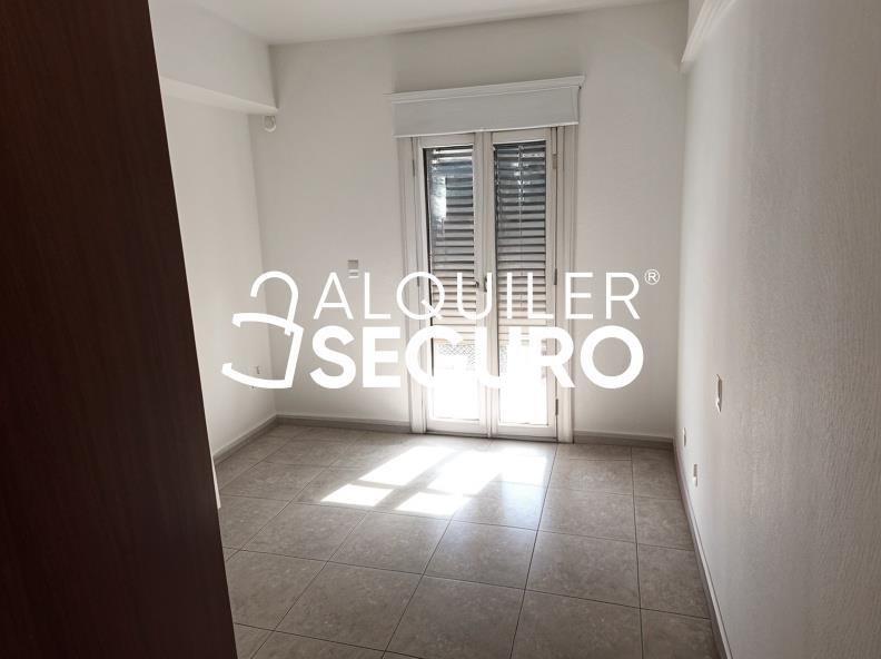 Piso en Calle Ruiz Gijón, DOS HERMANAS SEVILLA