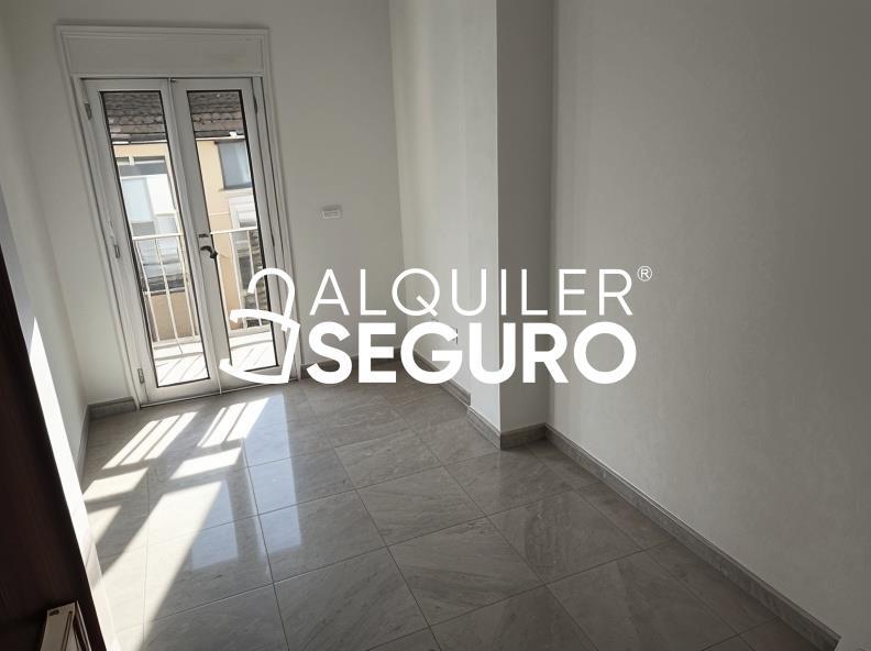 Piso en Calle Ruiz Gijón, DOS HERMANAS SEVILLA
