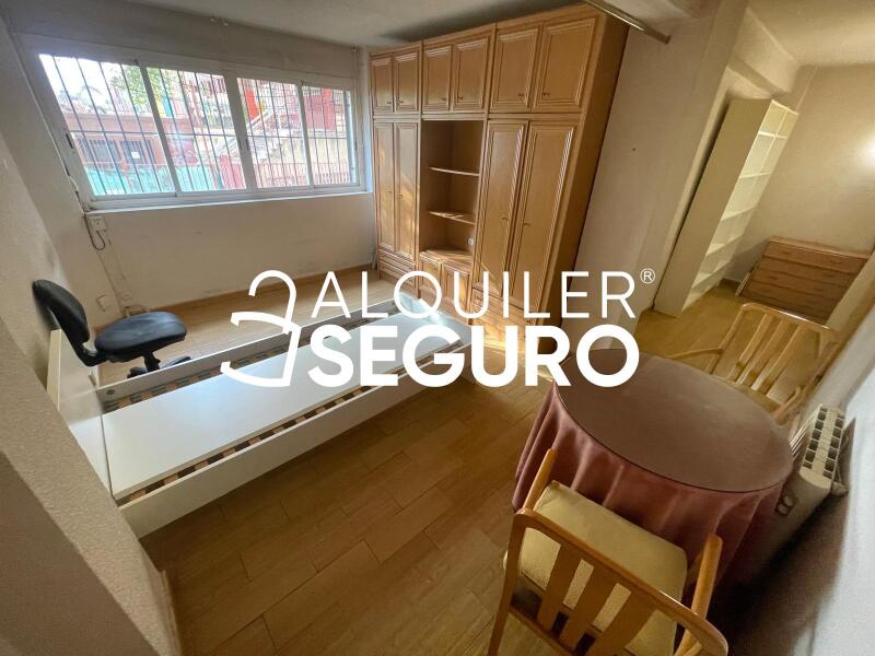 Inmueble en Calle Becerrea, MADRID
